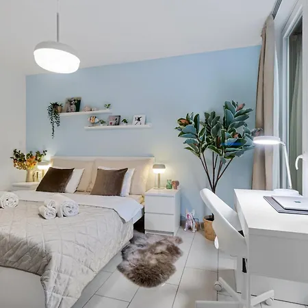 Boutique King Size Bed Ac Free Parking Appartement